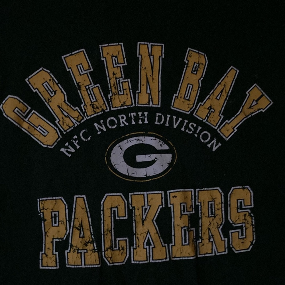 Green Bay Packer official NFL team wear short sleeve shirt